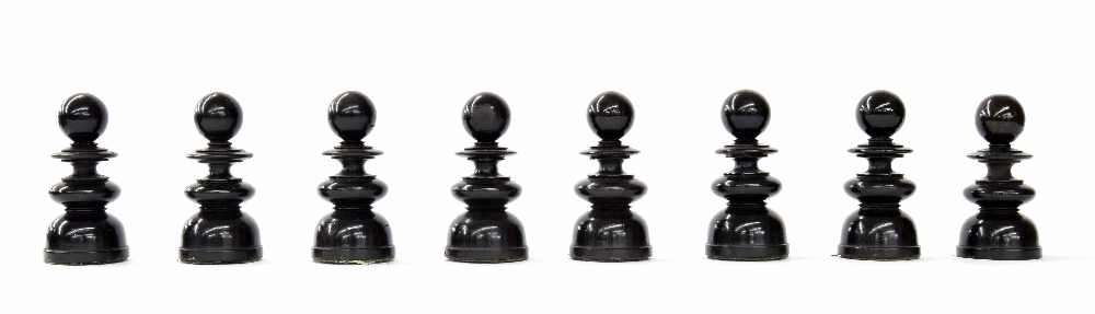 Rare stamped Jaques St. George chess set, weighted ebony and boxwood, white king stamped 'J. - Image 5 of 6