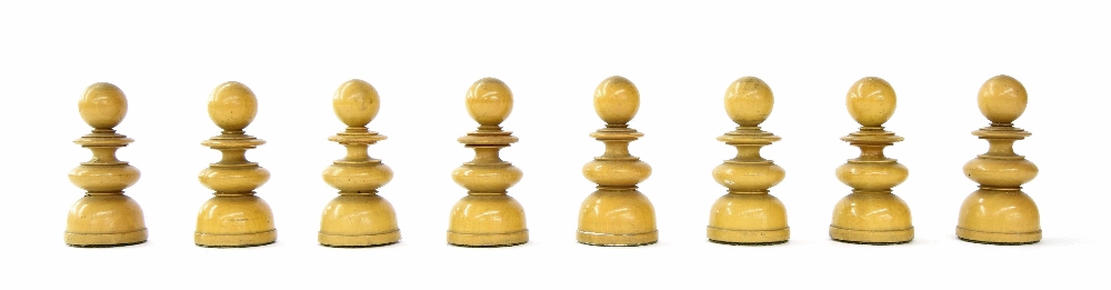 Rare stamped Jaques St. George chess set, weighted ebony and boxwood, white king stamped 'J. - Image 4 of 6