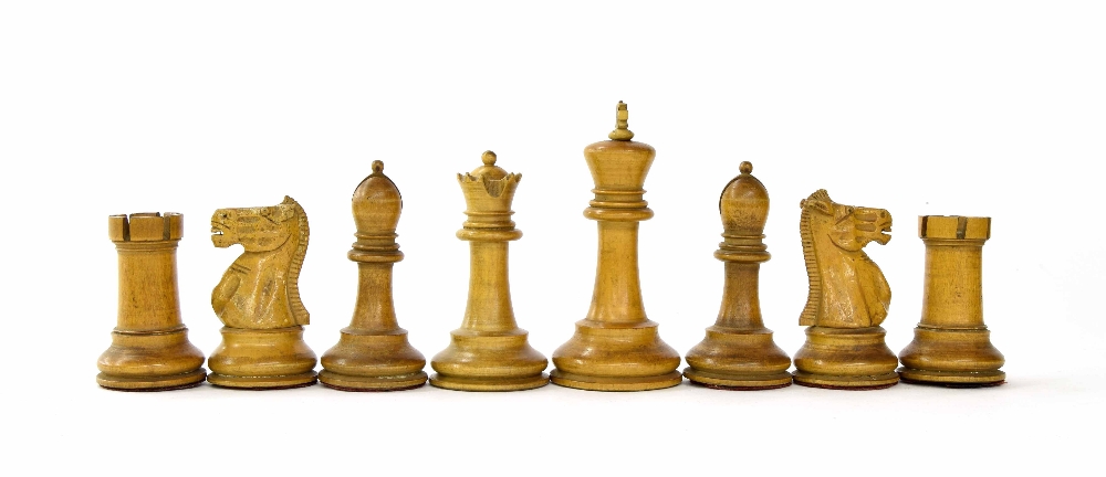 Jaques weighted chess set, kings stamped 'Jaques London', height of kings 10cm - Image 5 of 6