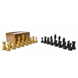 Victorian wooden chess set, height of kings 9cm