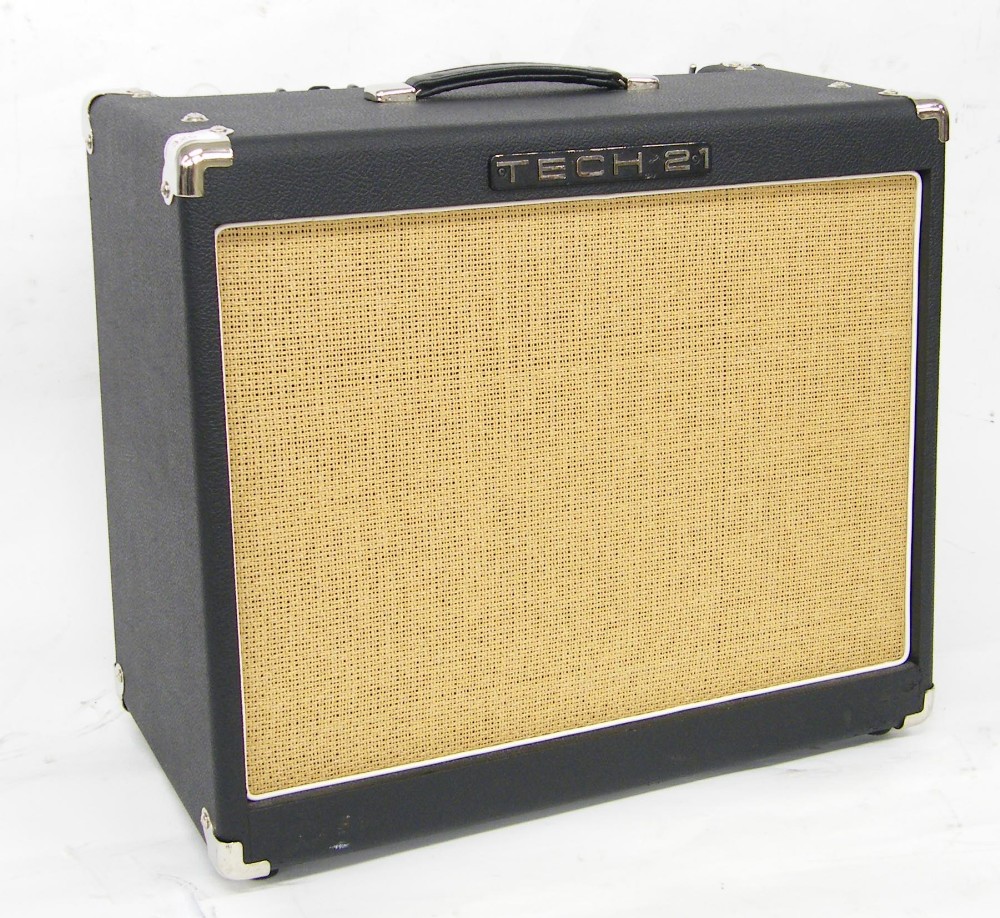 Tech 21 Trademark 60 combo guitar amplifier, dust cover