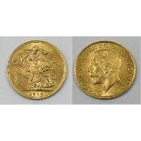 George V High Grade 22ct Gold Full Sovereign. Date 1915, London Mint. E.