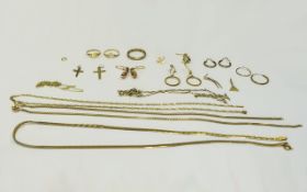 A Collection of 9ct Gold Jewellery - Some Broken. All Marked For Gold.