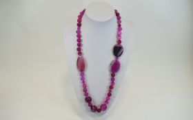 A Nice Quality Vintage Polished Pink Agate Necklace with Silver Clasp.