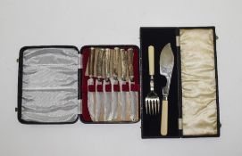Collection of Stainless Steel Steak Knives and Fish Slice Boxed collection of 6 steak knives in