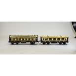 Hornby O Gauge Tin Plate Carriages comprising No. 2 Pullman Coach & No.