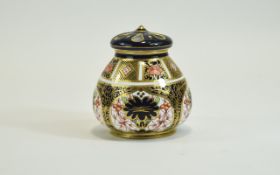 Royal Crown Derby Old Imari Pattern Lidded Pot Pouri. Pattern 1028, Date 1917. Height 3.75 Inches.