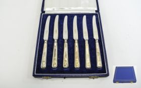 Mappin & Webb Good Quality Set of Six Silver Handle Butter Knifes. Hallmark Sheffield 1937, Boxed.