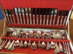 12 Place Setting, 10 Piece Cutlery Set, Kings Pattern, A1 Plate Plus Serving Spoons And Forks,