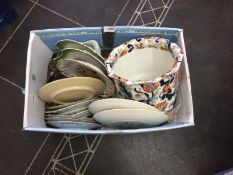 Box of Assorted Pottery