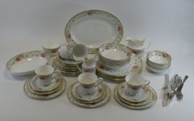 Royal Doulton Dinner & Tea Service Claudia pattern comprising including 6 x 11" dining plates,