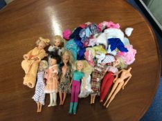 Sindy Interest Box Containing Vintage Sindy Dolls And Clothing To Include 2 Gen 1077 033055X,