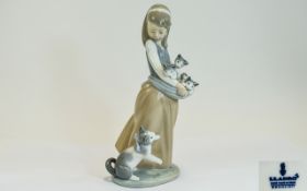 Lladro Porcelain Figurine ' Following Her Cats ' Girl with Kittens. Model No 1309.