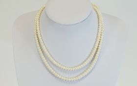 Cultured Pearls. Double strand collar ne