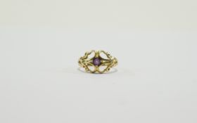 9ct Gold Dress Ring Openwork Stylised He