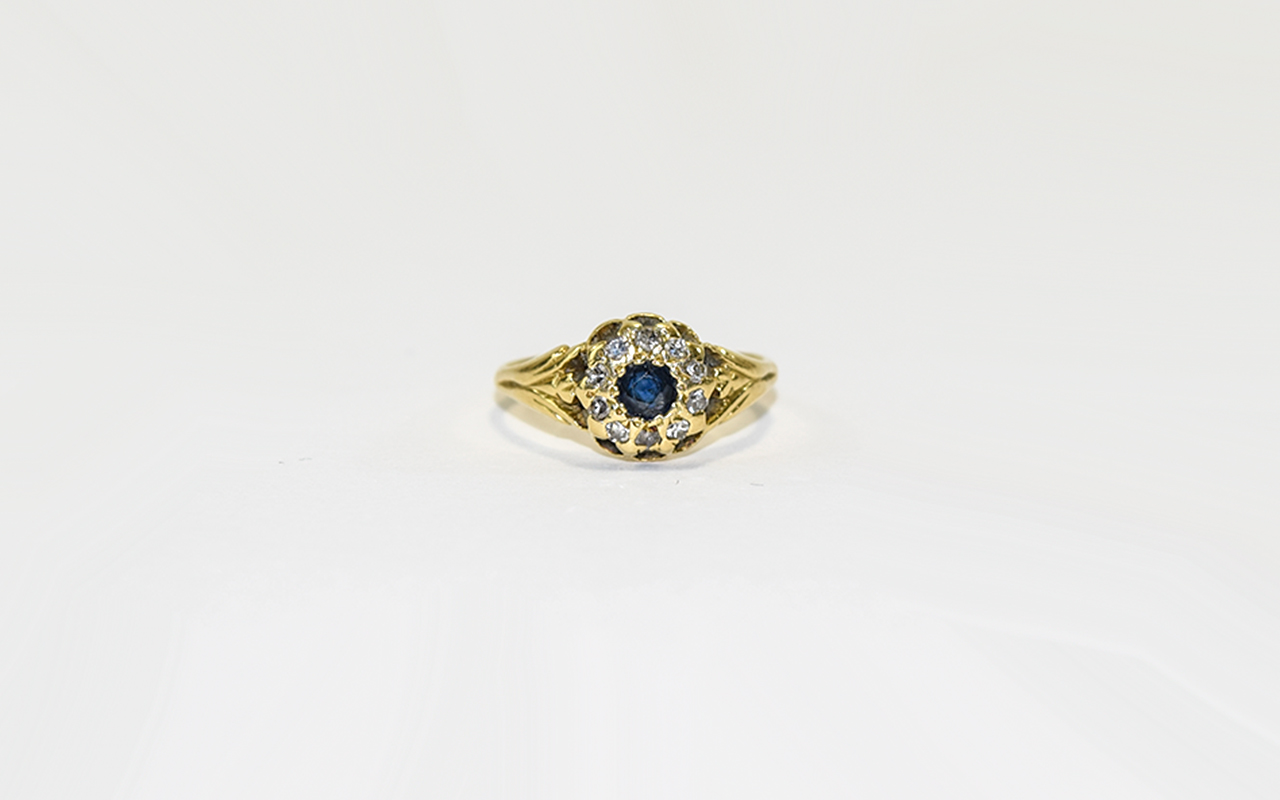 Antique 18ct Yellow Gold Sapphire and Diamond Cluster Ring.