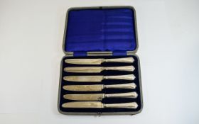 George V Boxed Set of Six Silver Handle Butter Knifes. Hallmark Sheffield 1917.