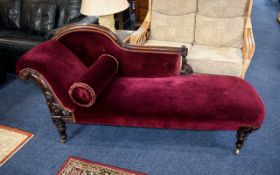 Antique Chaise Lounge Attractive day bed