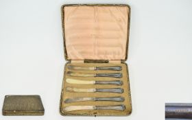 George VI Boxed Set of Six Silver Handle Butter Kniives. Hallmark Sheffield 1913.