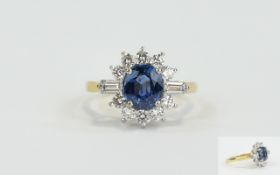 18ct Yellow Gold Set Sapphire and Diamond Cluster Ring flower head setting the central sapphire
