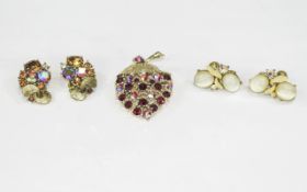 Collection Of Vintage Lisner Jewellery.