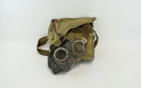 Pilots Gas Mask Field green rubber gas mask with attached hose,