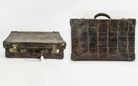 A 1920/1930's Ladies Period Suitcase in overall good condition. 21.5 inches wide and 14 inches deep.
