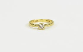 18ct Gold - Ladies Single Stone Diamond Set Ring.