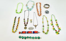 Excellent Condition of Vintage Stone Set Costume Jewellery ( 14 ) Pieces In Total.