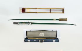 Apollo "Condor" Archery Bow For Field And Hunting In Case With 8 Arrows,