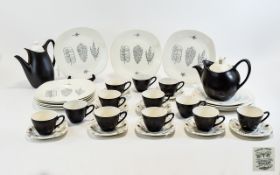 Midwinter Nature Study 37 Assorted Pieces Fashion Shape circa 1954. Includes 2 large dinner