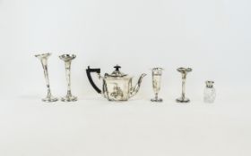 Small Mixed Lot Of Silver Comprising 4 Trumpet Shaped Specimen Vases With Loaded Bases AF,