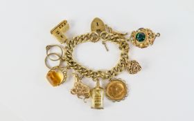 A Wonderful Vintage 9ct Gold Curb Bracelet.