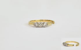 18ct Gold Set 3 Stone Diamond Ring, Diam