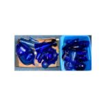 Mixed Lot of Blue Coloured Glass compris