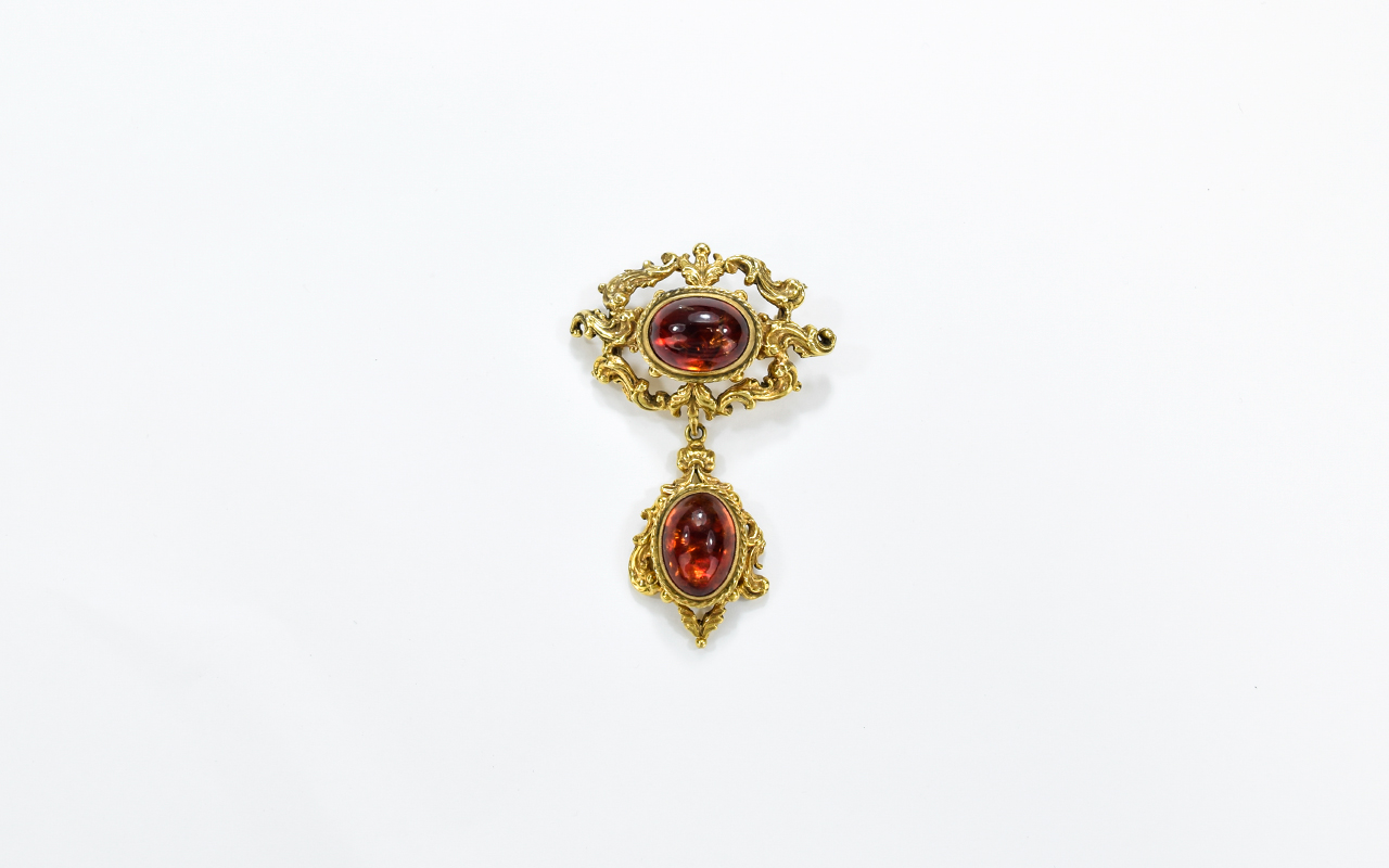 Attractive and Ornate 9ct Gold Brooch - Pendant,