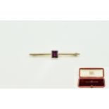 Ladies Edwardian 9ct Gold and Amethyst Set Bar Brooch. Marked 9ct.