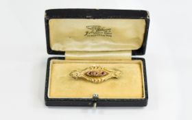 Victorian 9ct Gold Brooch Set with Garne