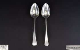 A Pair of George III Silver Table Spoons. Hallmark London 1814, Maker I.L - John Lias. 104 grams.