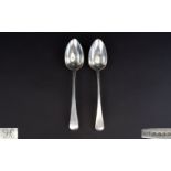 A Pair of George III Silver Table Spoons. Hallmark London 1814, Maker I.L - John Lias. 104 grams.