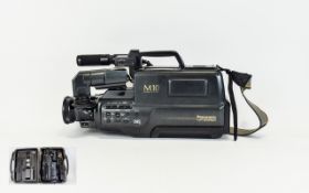Panasonic VHS Movie Camera With Case VW-SHM10 video recorder in original hardcase with instructions