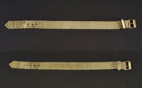 A 1970's 9ct Gold Mesh Bracelet with buckle clasp. Fully hallmarked for 9.375 gold. Gold weight 39.