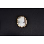 Antique 9ct Gold Good Quality Framed Oval Shell Cameo The finely carved portrait of a classical