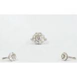 Ladies Excellent Quality 18ct White Gold Diamond Set Cluster Ring Flowerhead setting,