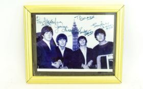 Autograph Interest Signed Photograph Of The Beatles In Blackpool Small,