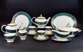 Royal Doulton Earlswood Dinner Service 70+ pieces,