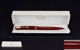 Parker Junior Vintage Fountain Pen with 14kt Gold Nib, with Original Box and Papers.