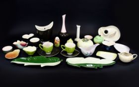 A Large Collection Of Carlton Ware Twenty five assorted pieces in total