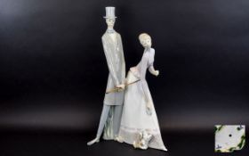 Lladro Tall Figure ' Couple with Parasol