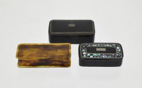 A Small Collection of Georgian Lidded Snuff Boxes ( 3 ) In Total. Comprises 1/ Tortoiseshell